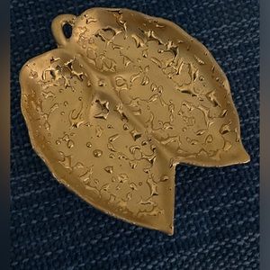 Vintage Weeping-Bright Leaf Shaped Dish, 22K Gold
